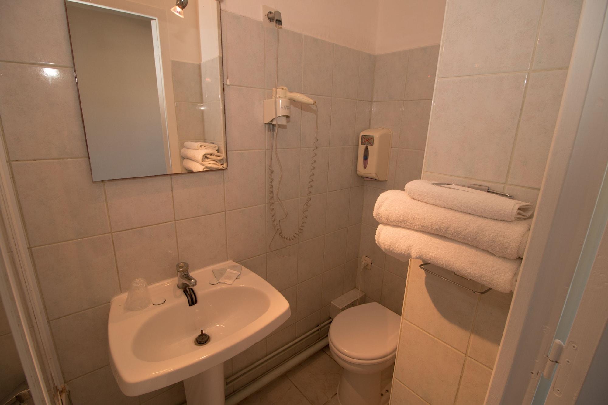 Hotel Pacific Calais Exteriér fotografie